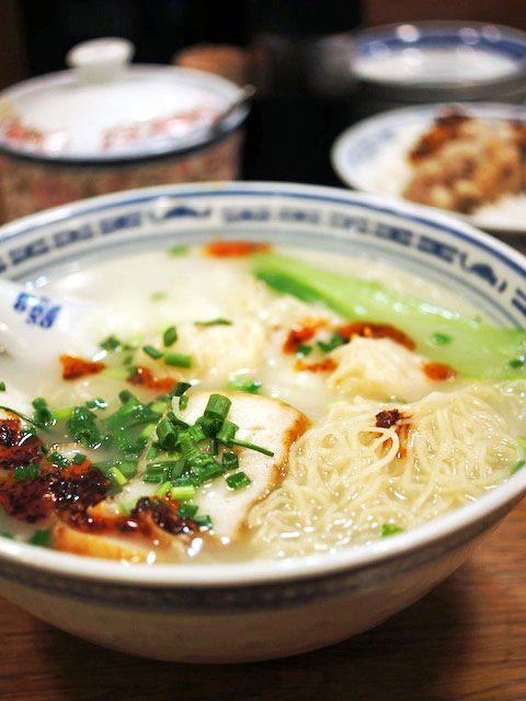 香港麺　新記 四谷店